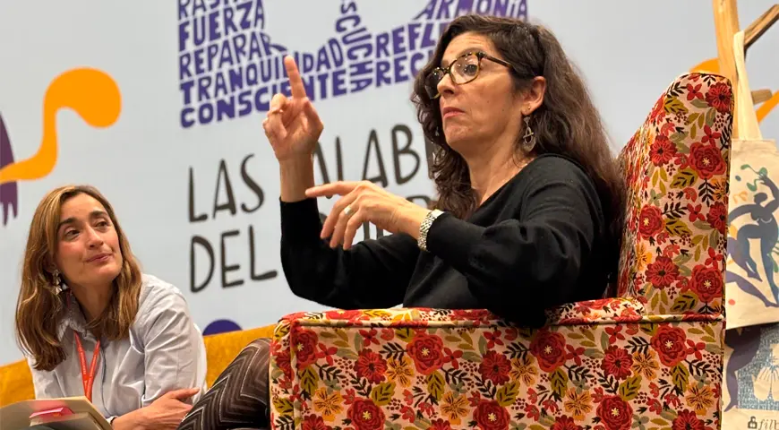 Sin título-1 Emmanuelle Laborit, autora del libro su libro 'El grito de la gaviota'.